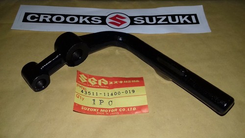 NOS 43511-11400-019 GSX250 / GS250 Original Suzuki Fußrastenleiste rechts - Bild 3 von 11