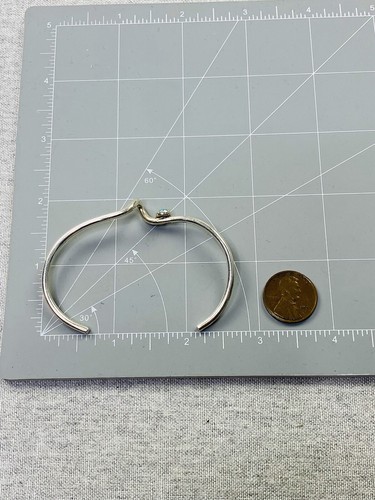 Vintage Sterling Silver 925 & Turquoise Signed Native American Cuff Bracelet - Picture 15 of 18