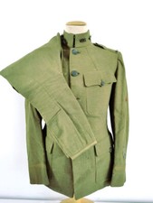 U.S. WWI officers tunic, member of the Air service, three overseas chevrons. "Su