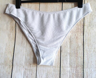 Bikinihose Elfenbein Rose Brillantweiß, hohes Bein, Größe 26, Crinkle-Material 