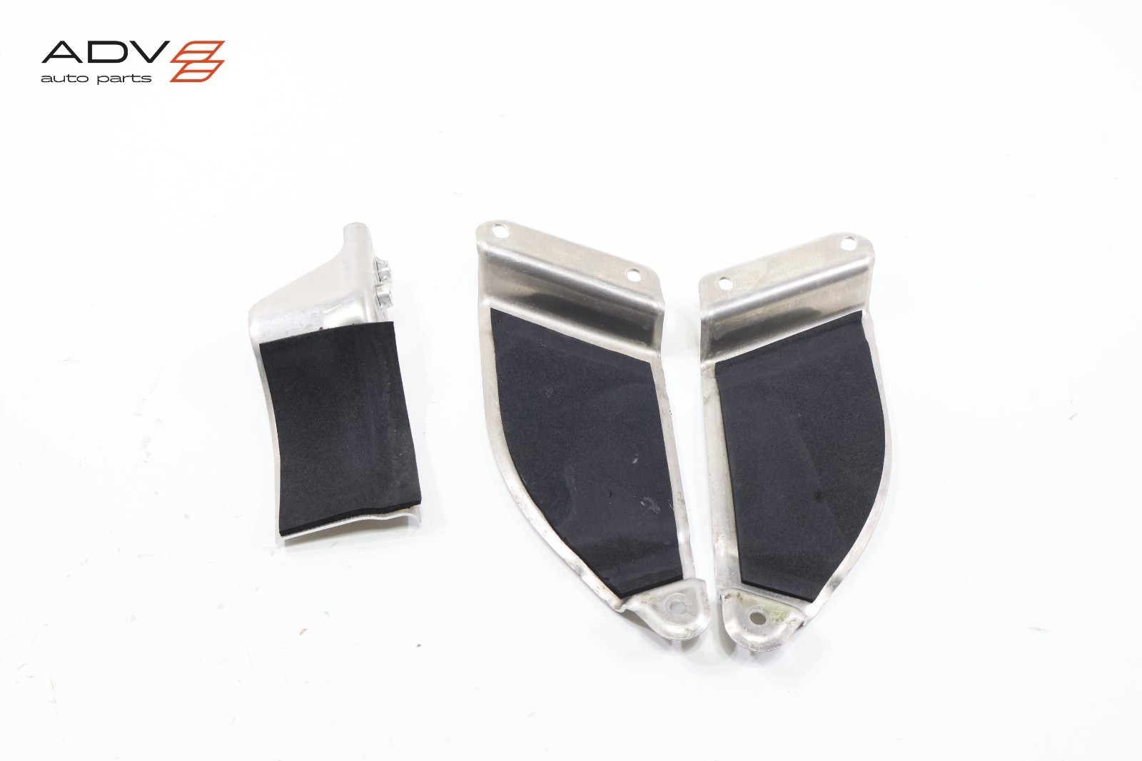 2012 - 2018 FERRARI CALIFORNIA T FUEL TANK MOUNT SUPPORT BRACKET OEM -SET OF 3-