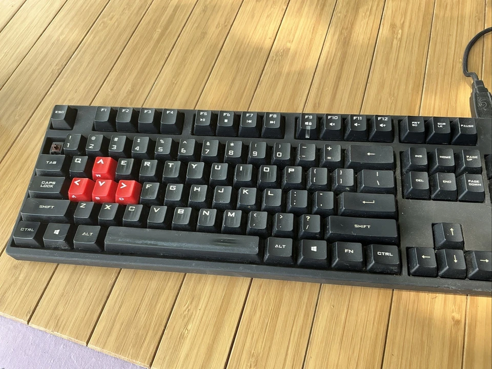 Cooler Master CM Storm Quickfire Rapid Mechanical Keyboard XT - Image 3 of 4