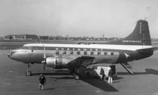 Martin 202 Northwest Airlines Desk Kiln Dry Wood Airplane New Model Large 1/72