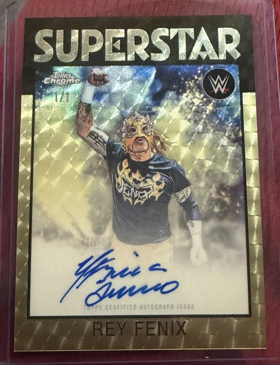 2026 Topps Chrome WWE REY FENIX 1/1 1986 Variation Superfractor