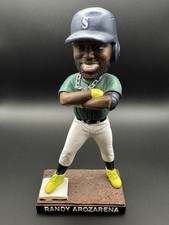 Roberto Alomar Bobblehead and Frank Thomas Statue Stadium Giveaways 66