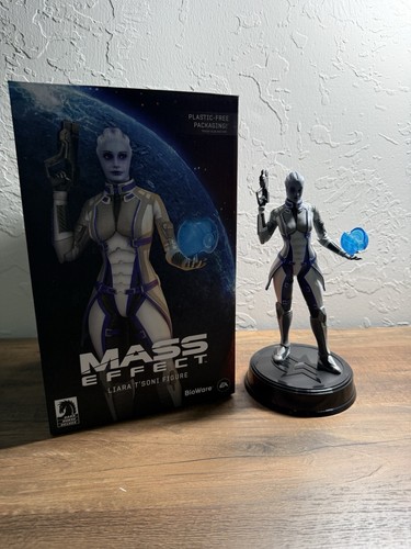 Mass Effect Liara T'Soni Figure
