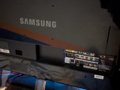 Samsung SyncMaster P2470HD 24'' LCD TV 1080p Flat Screen HDMI DVI VGA Black