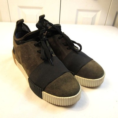 Women's Marc Fisher LTD Ryley Platform Sneaker in Green Multi US Size 7.5