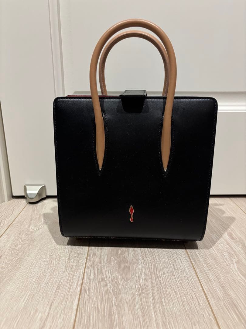 【美品】Christian Louboutin パロマ スモール 2way Christian Louboutin Paloma Small Leather 2Way Bag Studded Leopard