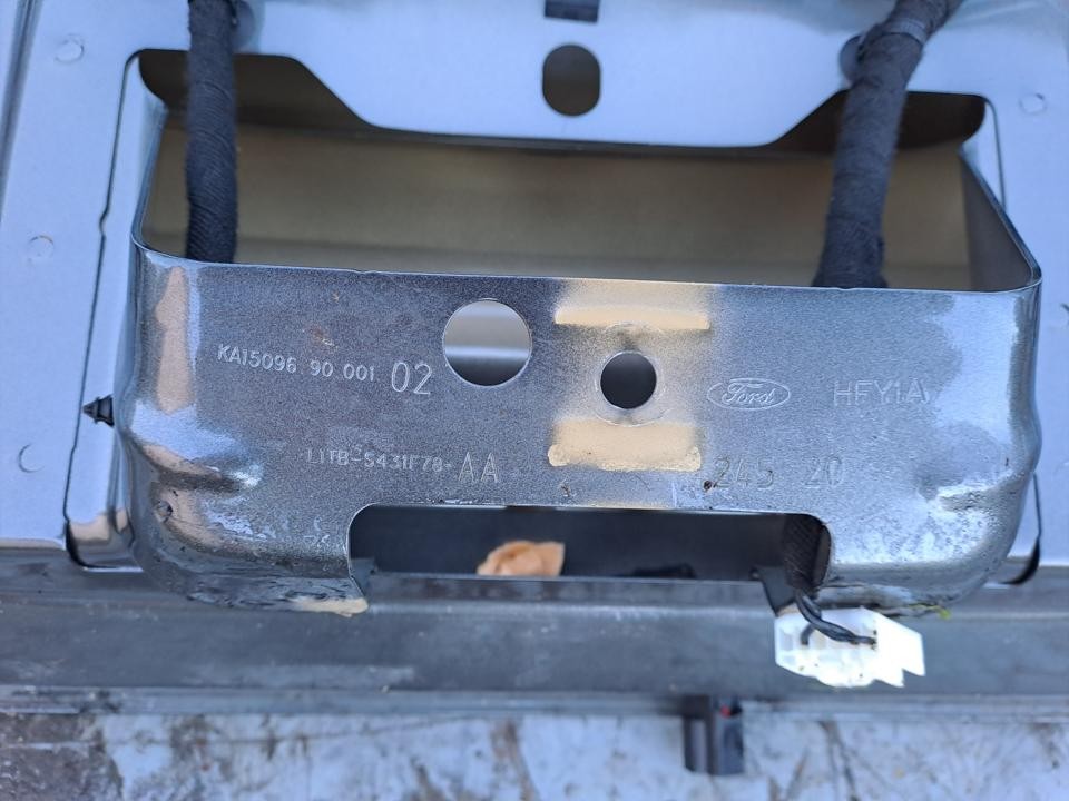 2020 Ford Puma Tailgate thumbnail 11