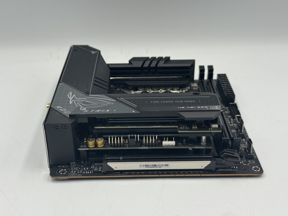Asus ROG STRIX Z690-I GAMING WIFI Mini ITX LGA1700 DDR5