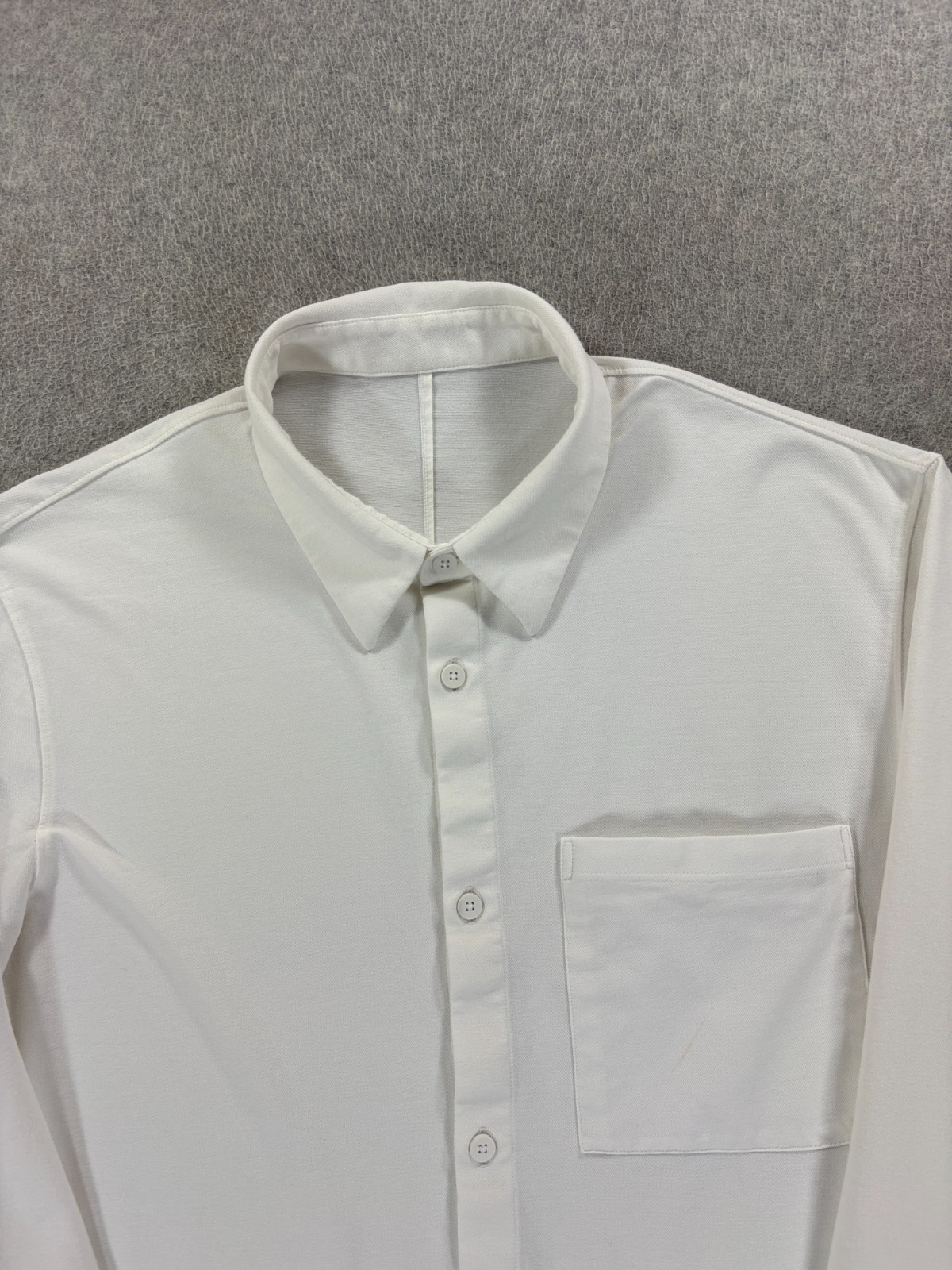 Lululemon Performance Long Sleeve Button Down Shi… - image 2