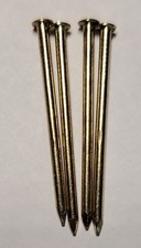 Clous de quincaillerie dorés 38 mm x 4