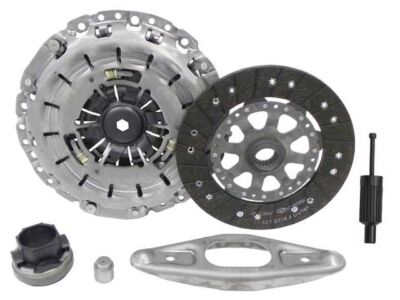 LUK 49XY62K Clutch Kit Fits 2008-2010 BMW 528i