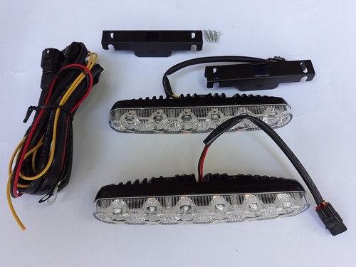 #2x Dynamique de Jour Clignotant LED 12V Feux Caravane Tracteur Voiture Camion - Afbeelding 2 van 6