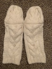 White Knit Mittens with Open End