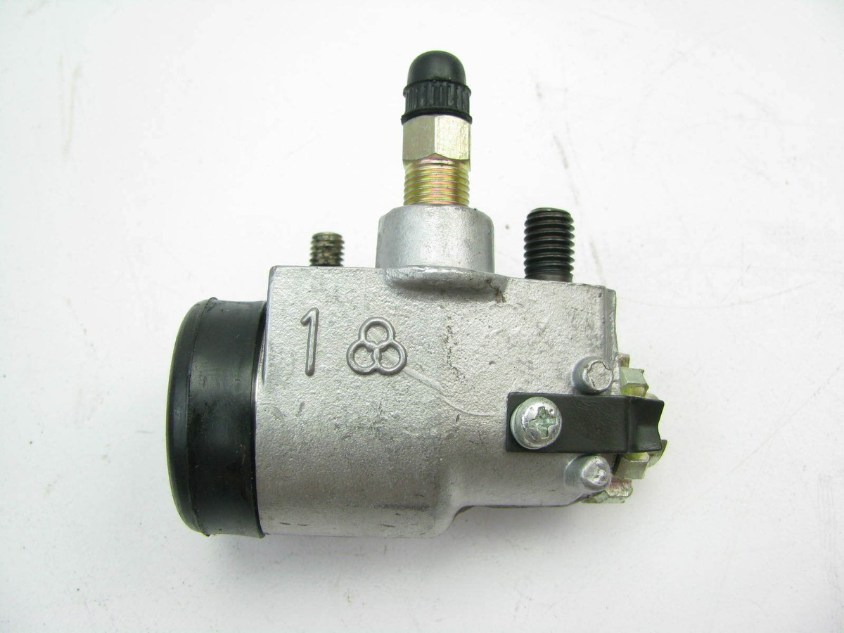 Sanyco 52404-79240 Front Left Brake Wheel Cylinder For 1981