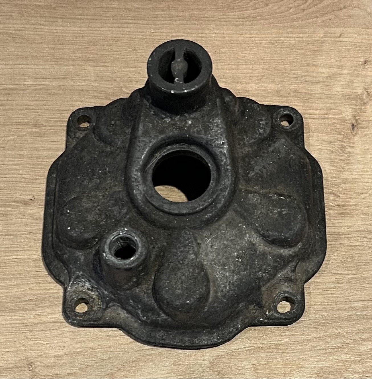 APRILIA RS 125 Rotax 122 Engine Cylinder Head Cover Water Jacket AP0613100 eBay