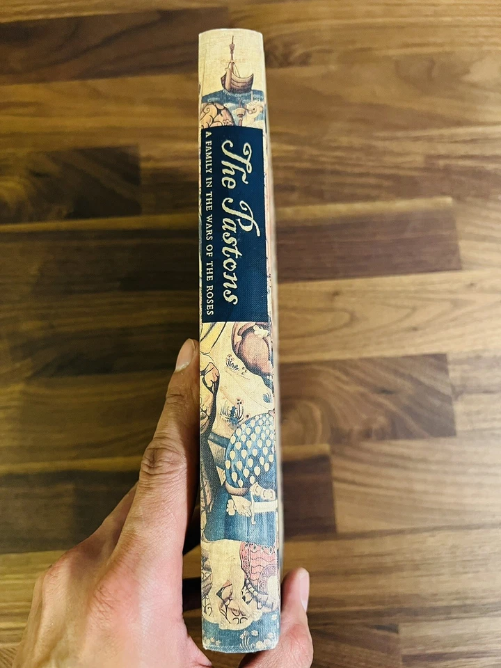 ‘The Pastons A Family in the Wars of the Roses’ Folio Society 2002 - Slipcase - Image 2 of 4