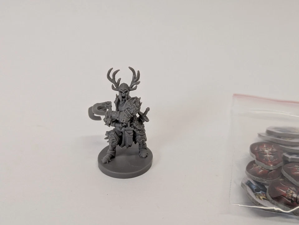 FFG Descent 2nd Edition Lieutenant Ardus Ix'Erebus KOMPLETT & SLEEVED Fantasy - Bild 2 von 4