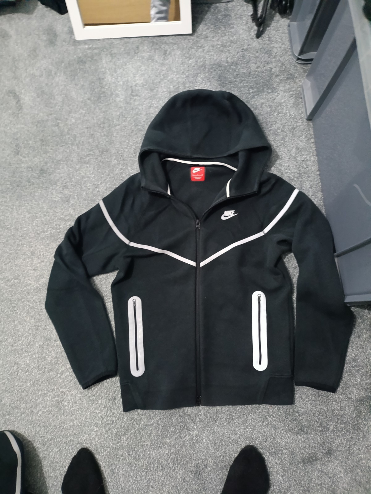 New Season Black Silver Nike Reflective Tech Fleece S Rare image 2