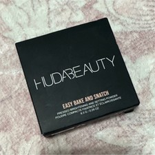 Huda Beauty Easy Bake and Snatch Pressed Brightening Powder Coffee Cake 8.5g