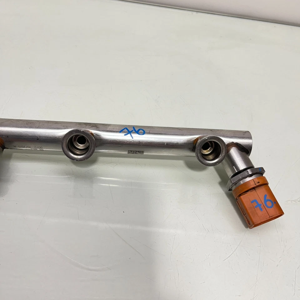 Potenciómetro Distribuidor de Combustible Derecho VW Touareg Audi A8 4.2 TFSI PAS 079133316AR Foto 2 de 4