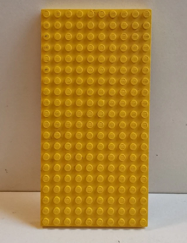 1x Lego® Platte 10x20x1 Noppen Bauplatte gelb Ritter Star Wars City Eisenbahn #2 - Bild 1 von 1