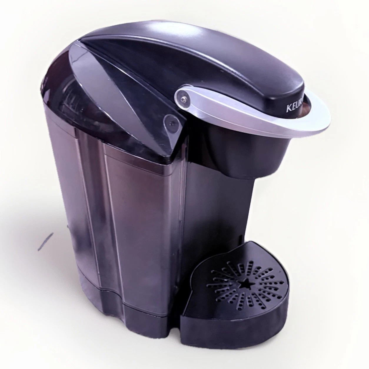Keurig K-Classic K50 Coffee Maker, Black 48oz Works Great!