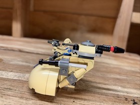 LEGO Star Wars: Aat Microfighter (75029) Complete w/ Manual & Minifig - NO BOX