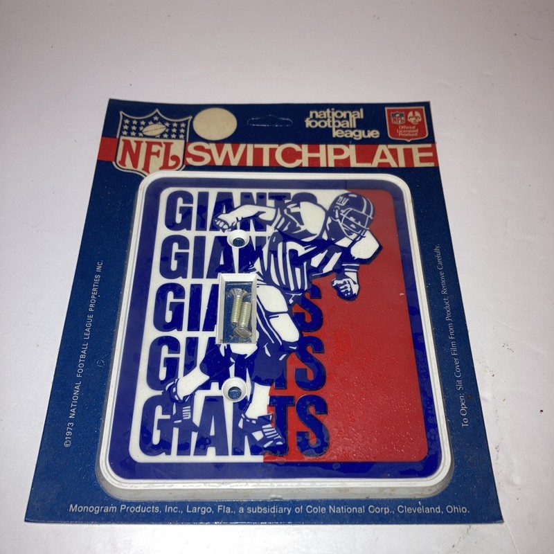 New York Giants NFL Properties Light Switchplate 1973 Vintage New On Card