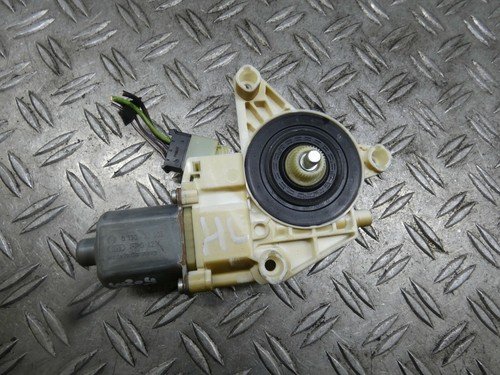 Mercedes-Benz C W204 A2048200542 Fensterhebermotor Hinten Links  Limo BJ.2009