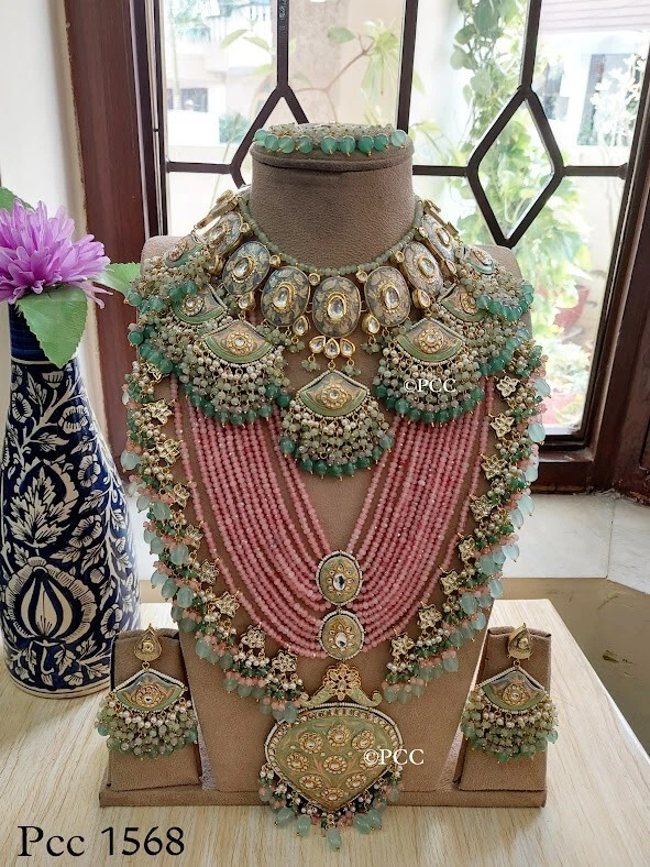 Layered bridal shop necklace