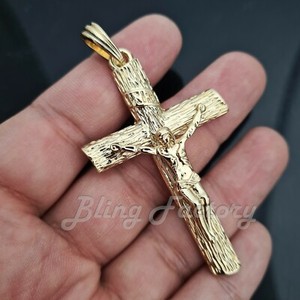 Authentic HIP HOP GOLD PLATED CHRISTIAN WOOD TEXTURE HOLY CROSS JESUS BODY CHARM PENDANT