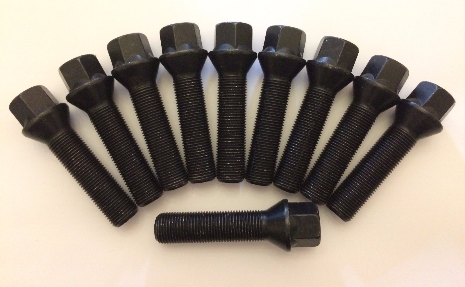 10 X M12X1.5 70mm LONG BLACK 45mm THREAD 60° ALLOY WHEEL BOLTS BMW 72.6