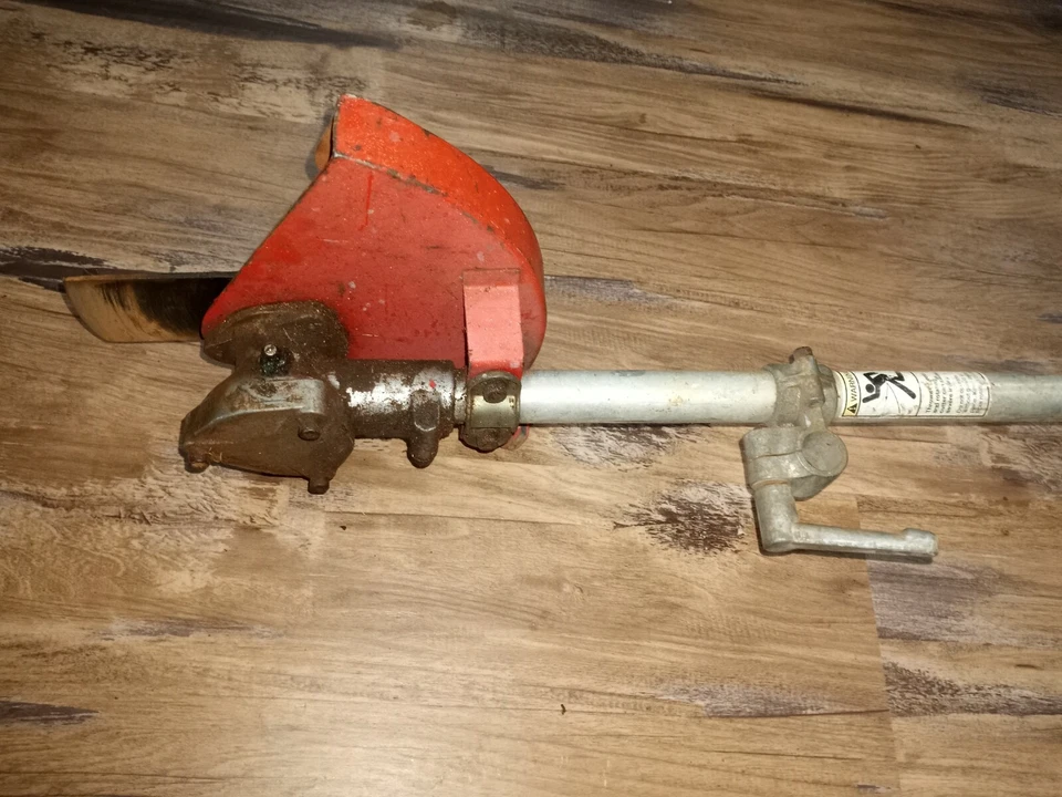 Recortadora de bordes REDMAX G2k Foto 2 de 4