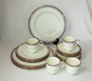 未使用 NORITAKE stanford court 中皿6枚 新生活 お花見 未使用 NORITAKE stanford court 中皿6枚 新生活 お花見 未使用