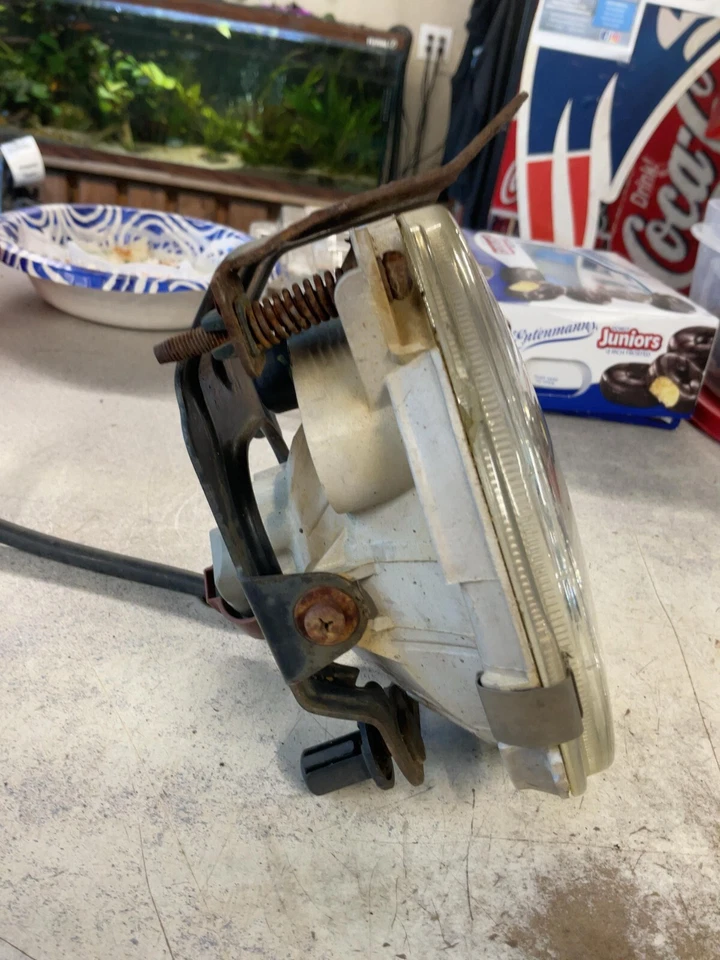 FARO ANTINIEBLA DELANTERO SUBARU BAJA derecho 03 04 05 06 diestro Foto 3 de 4