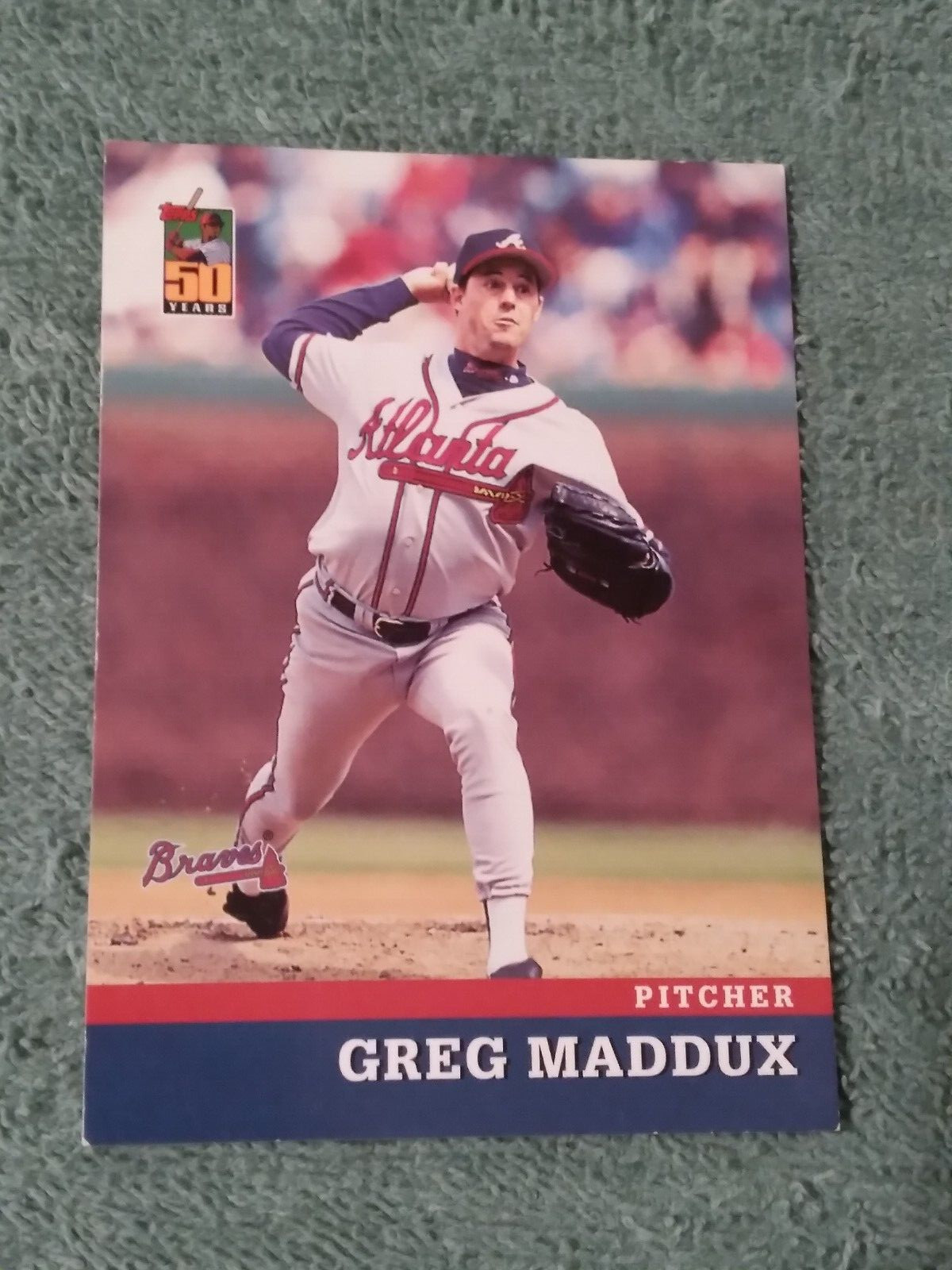 2001 Topps/ Post Cereal Card # 5 Atlanta Braves Hall of Famer Greg Maddux