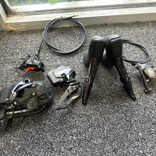 SRAM Force eTap AXS HRD 12 Speed Electronic Hydraulic Groupset With OSPW