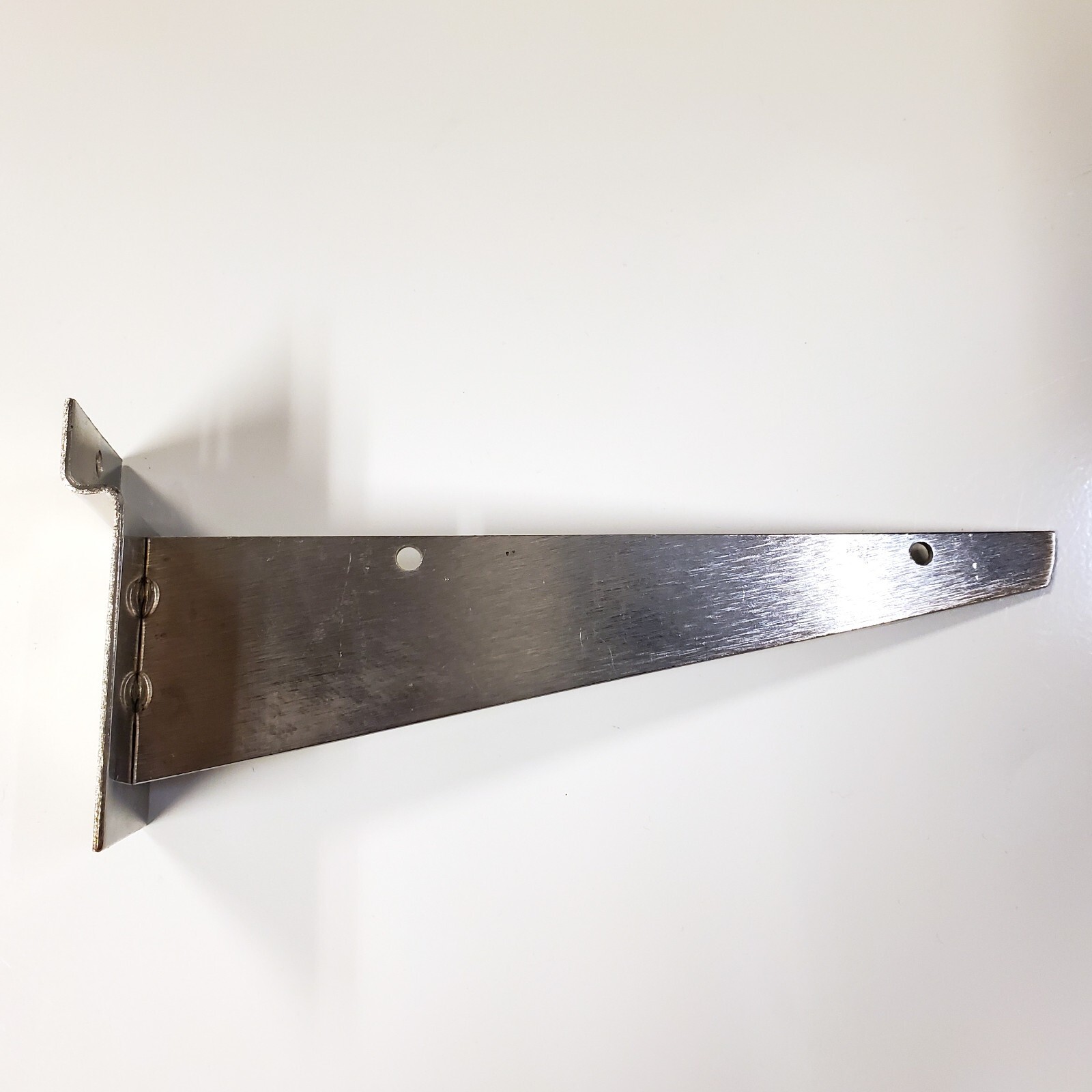 Reeve 1088 Heavy Duty Slatwall Display Bracket Brushed Stainless 8" No