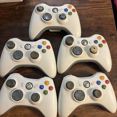 Lot Of 5 OEM Microsoft Xbox 360 Wireless Controllers Genuine. Untested