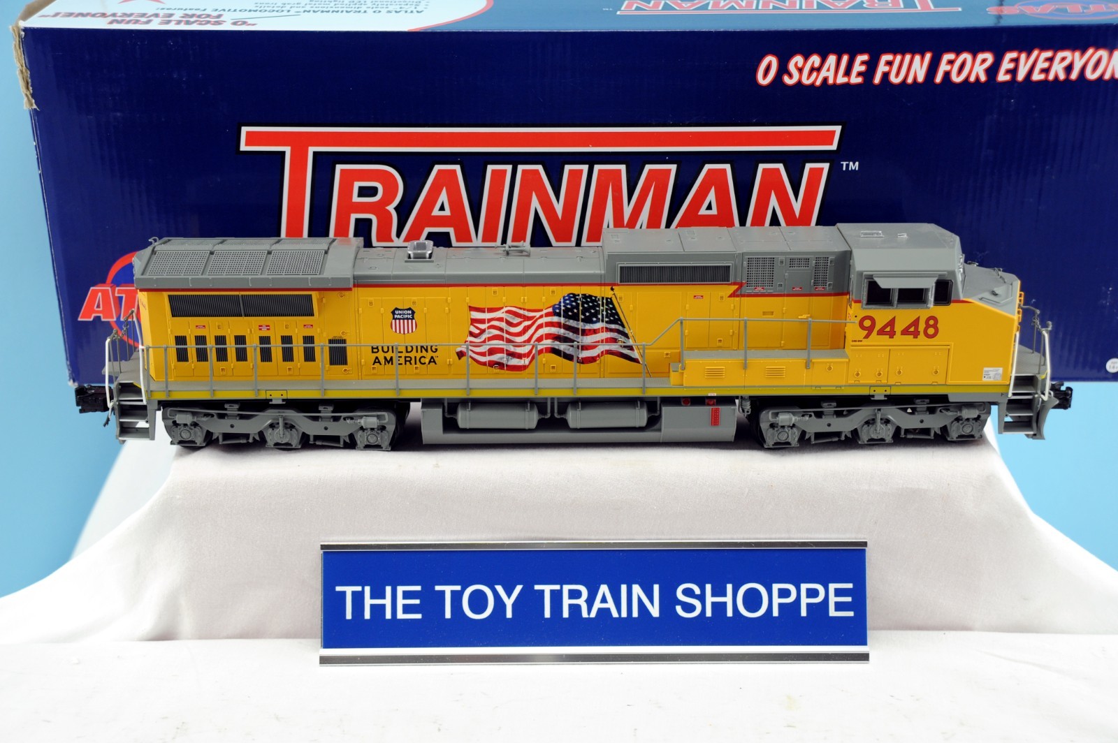 ATLAS O 20032011 UNION PACIFIC "FLAG" DASH 8-41CW ENGINE W TMCC. TESTED. LOT #2.