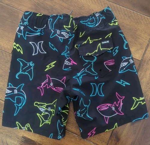 Hurley Boy's 4 Way Stretch Quick Dry Swim Shorts size 4 - Picture 4 of 9