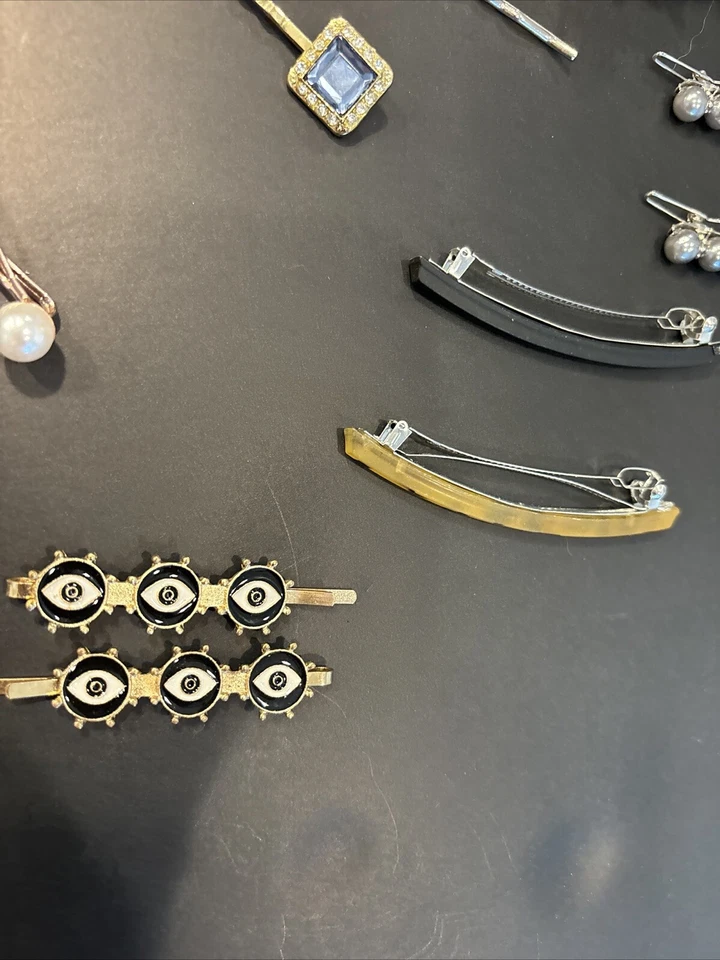 Lote enorme vintage de alfinetes de barrettes de cabelo de strass alguns marcados Taiwan Coreia flor de mão - Imagem 4 de 4