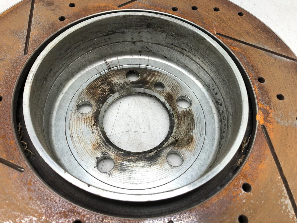 BMW 650i F06 2012-2018 tracción trasera rotores de freno de disco trasero X2 OEM. Foto 3 de 4