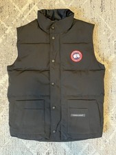 Canada Goose Men's Gilet Vest Size Medium Black/Red Down Body Warmer New