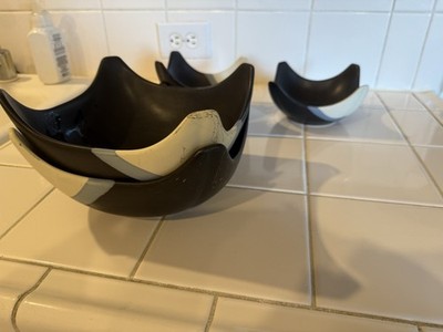 This is a set of Maxwell & Williams Japanese Style Glazed stoneware bowls
