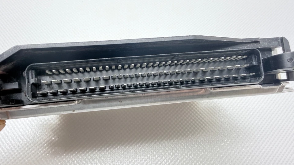 1997 - 1999 PORSCHE BOXSTER BOSCH ECU ECM MÓDULO DE CONTROL DEL MOTOR 99661860104 OEM Foto 4 de 4