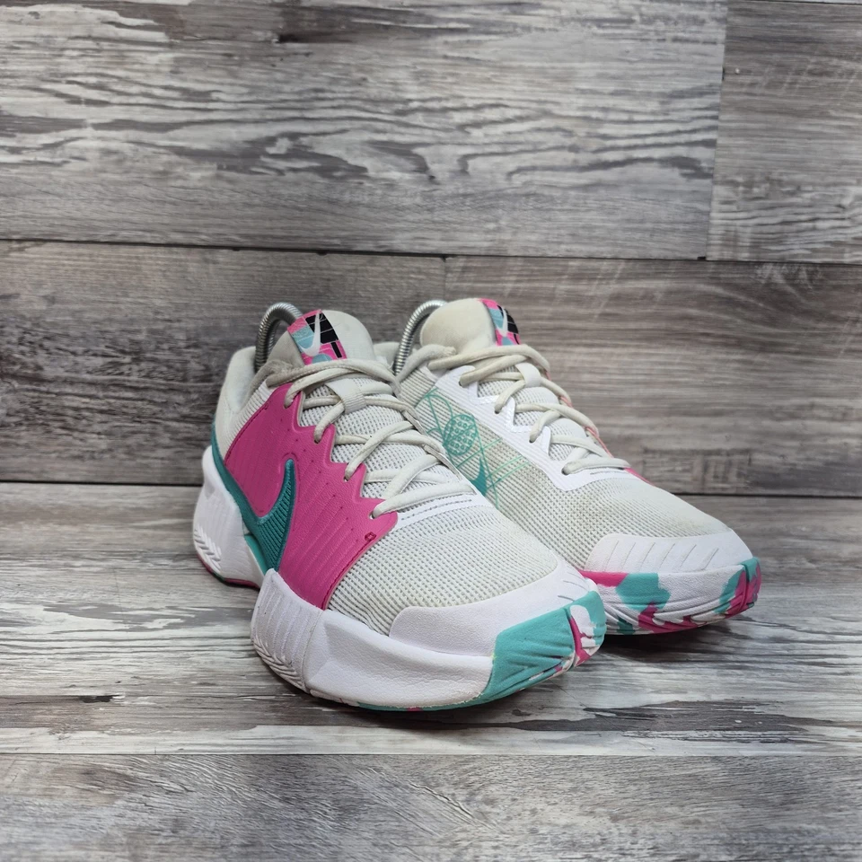 Nike Zoom Challenge White Pink Shoes Green Pickleball Women’s Size 8 Sneakers - Image 3 of 4